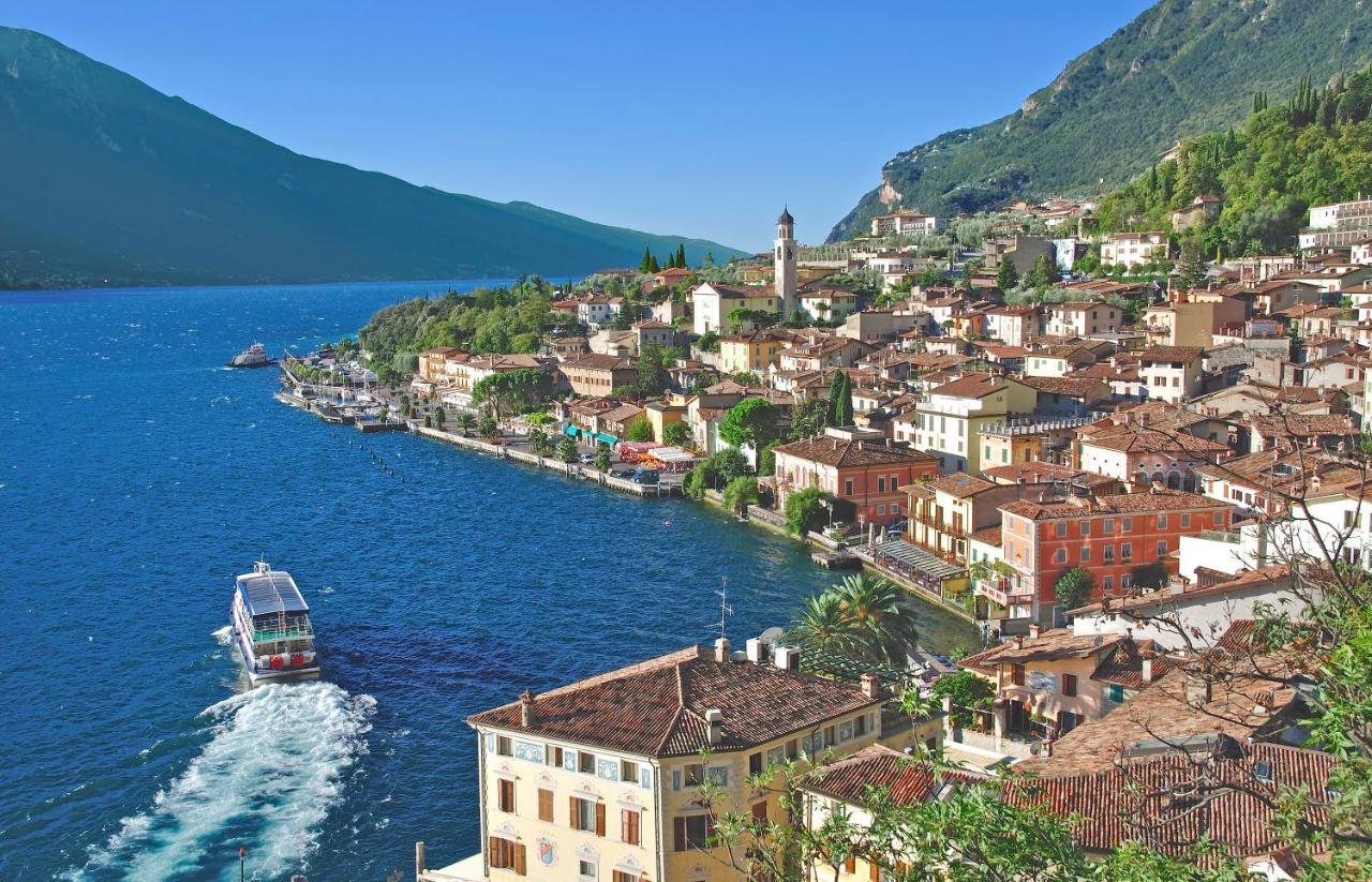 Limone Downtown Lejlighed Limone sul Garda Eksteriør billede