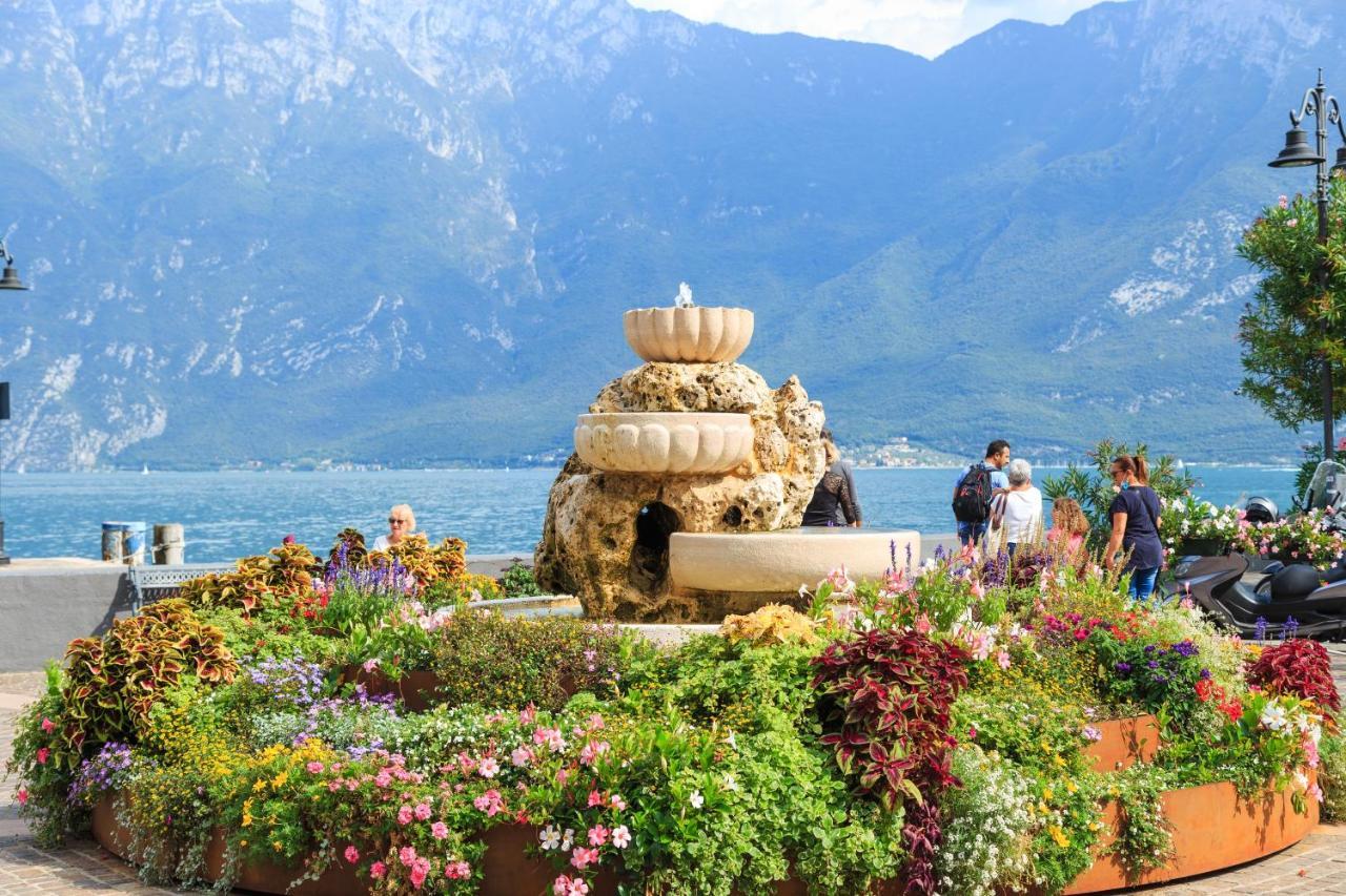 Limone Downtown Lejlighed Limone sul Garda Eksteriør billede